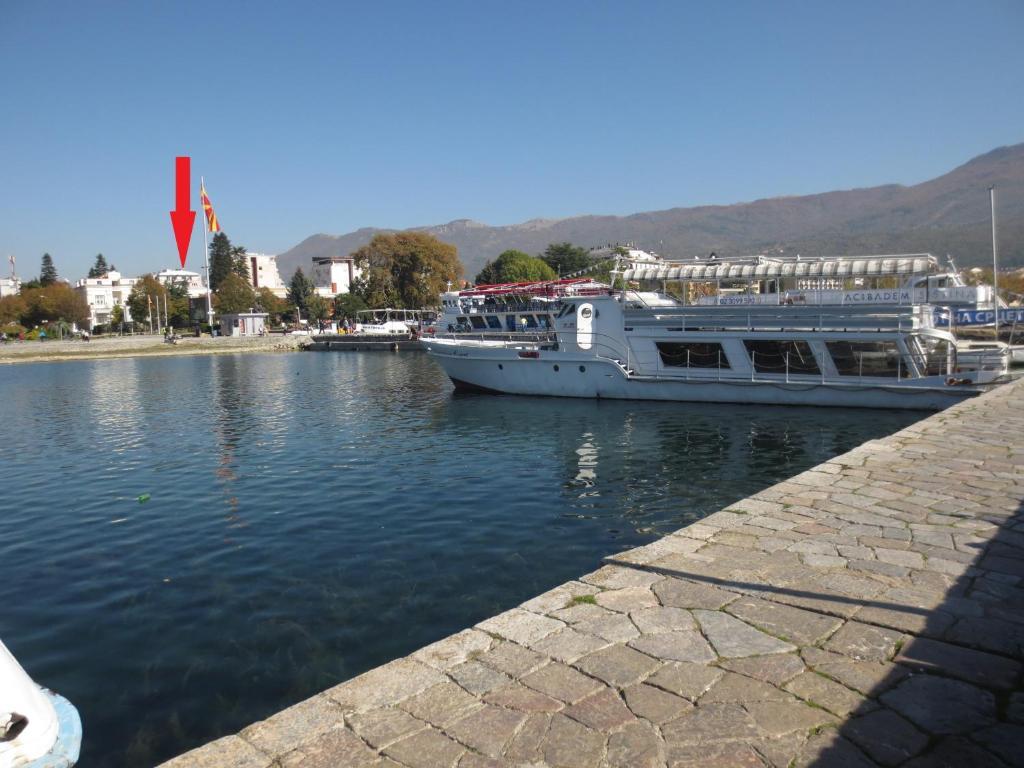 Apartments Jovan City Center With Free Parking Ohrid Exterior photo